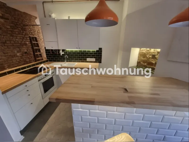 Tauschwohnung: 2 Zimmer Loft mit Garten in P Berg gegen Dachterasse — photo 1